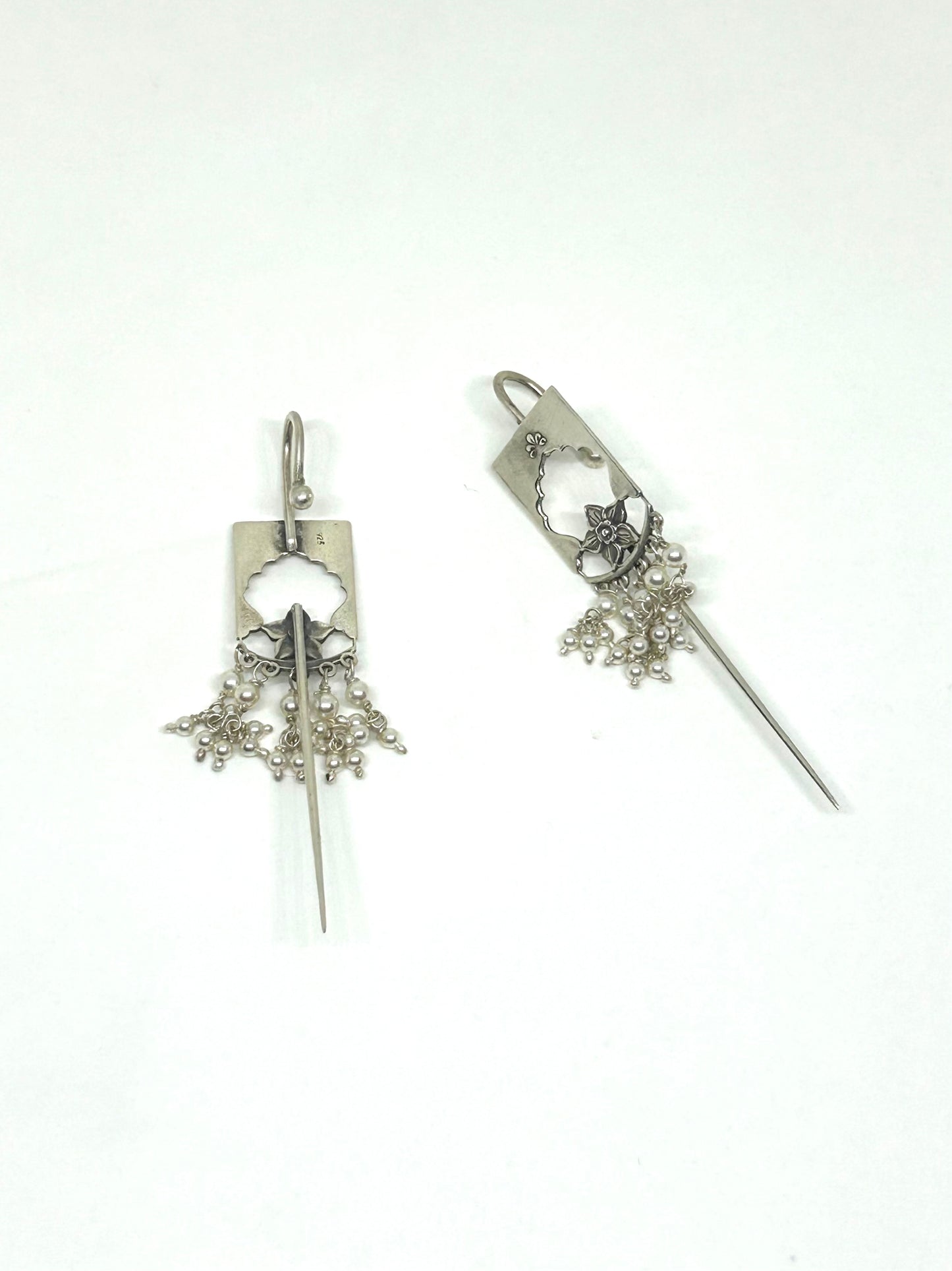 Justajoo Ear Pins