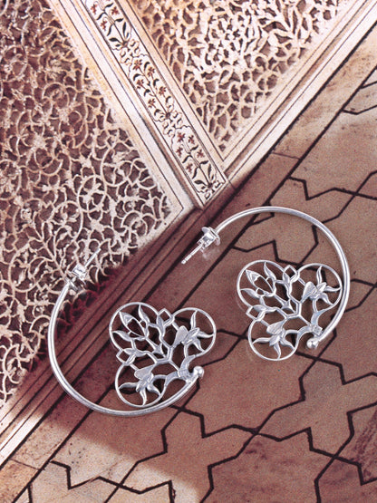 Muqabil Hoop Earrings