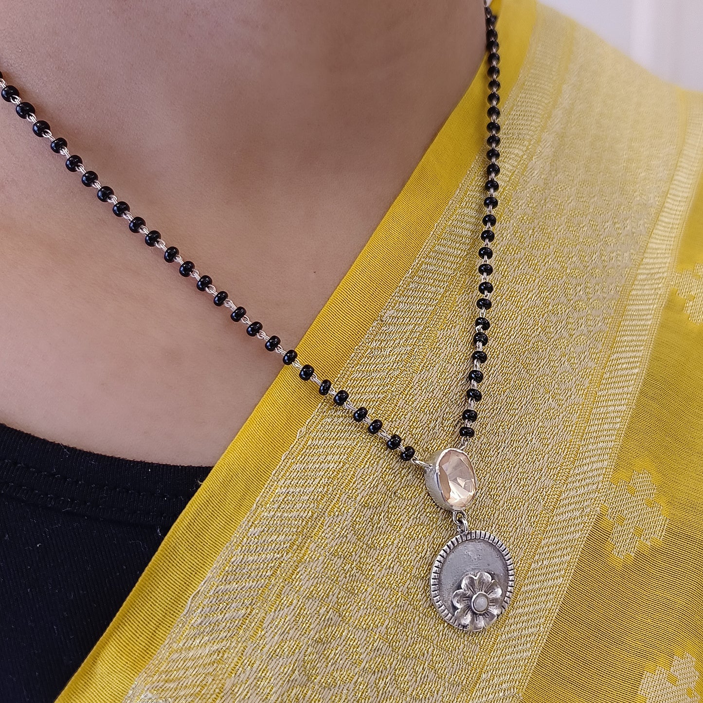 Pushp Mangalsutra